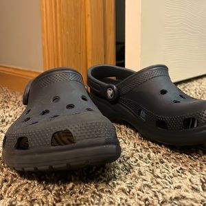DARK BLUE CROCS